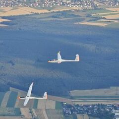 Flugwegposition um 16:26:53: Aufgenommen in der Nähe von Gemeinde Höflein an der Hohen Wand, Österreich in 1538 Meter